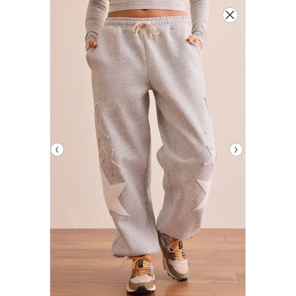 Altar'd State Star Patch Grey Heathered Joggers Sweatpants Drawstring Size Small